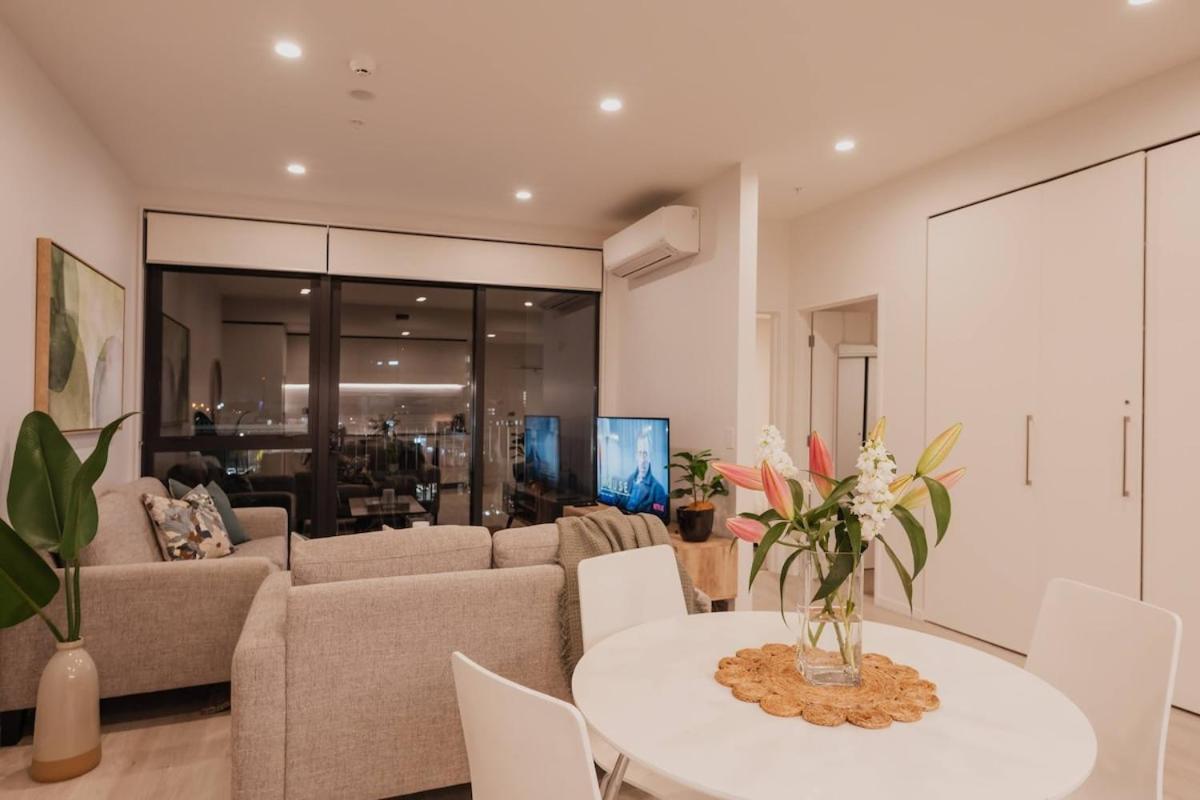 Serene Spaces On Tuam - 2 Bedroom Apartment Christchurch Exterior photo