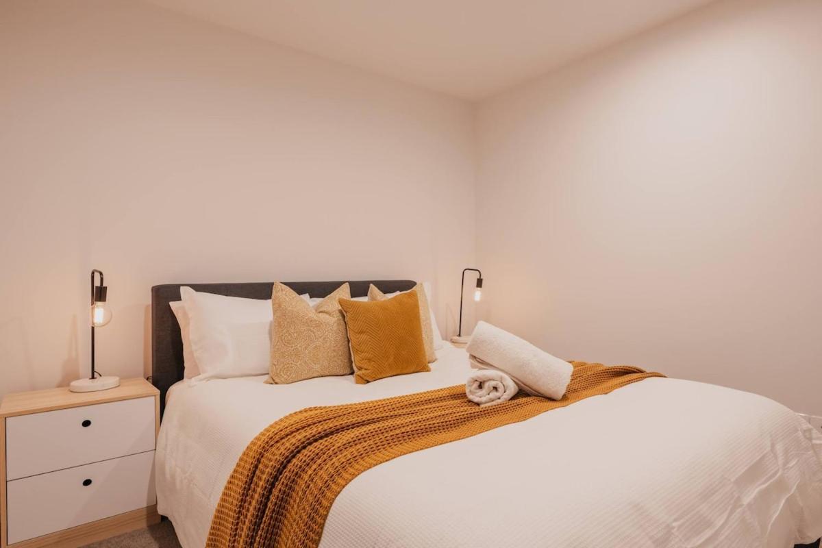 Serene Spaces On Tuam - 2 Bedroom Apartment Christchurch Exterior photo